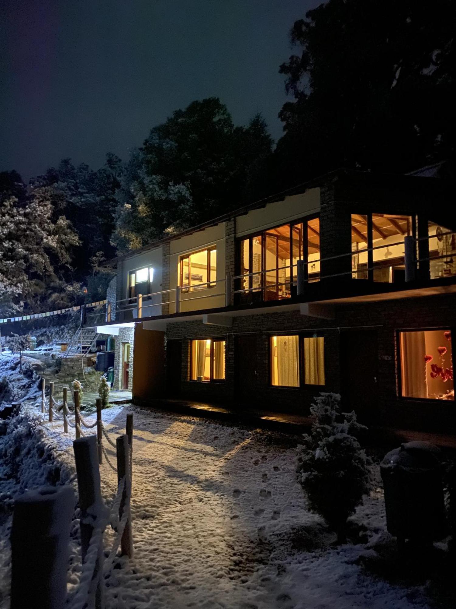 Simba Jungle Lodge, Binsar Wildlife Sanctuary Exterior foto